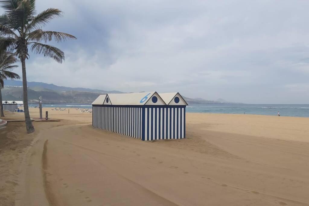 Canteras Hierro-1 * Las Palmas / Gran Canaria