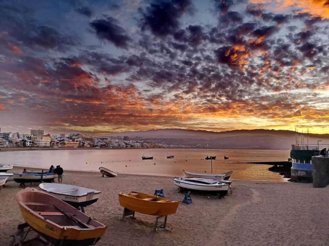 Canteras Hierro-1 * Las Palmas / Gran Canaria